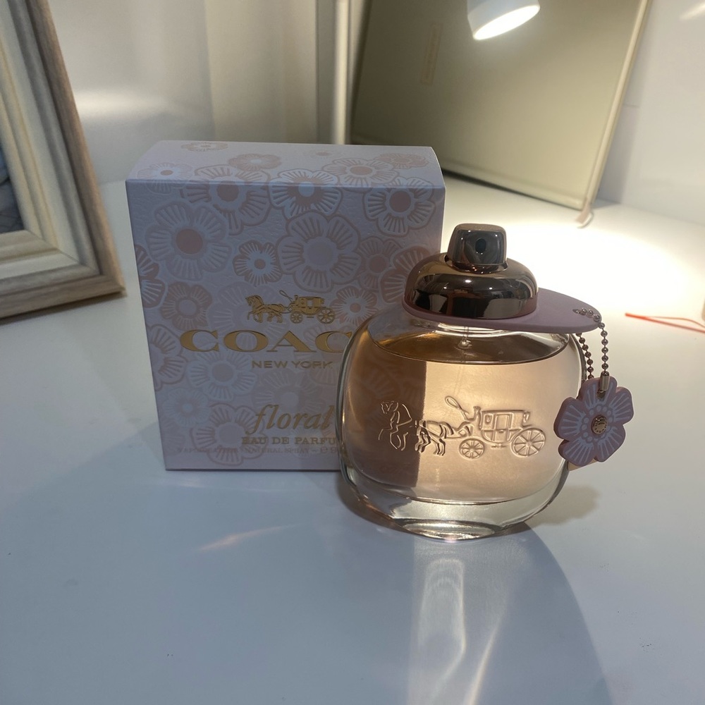 Coach Floral Perfume